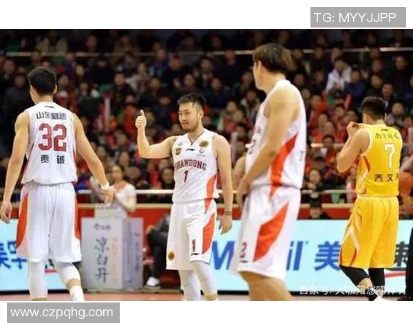 杭州篮球队在邀请赛中以95分高居积分榜首位展现强劲实力